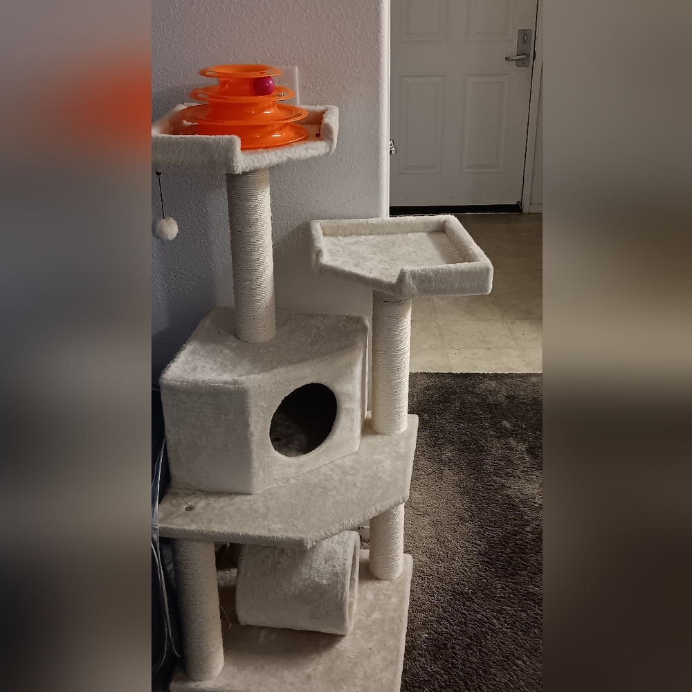 COPY - A cat tower